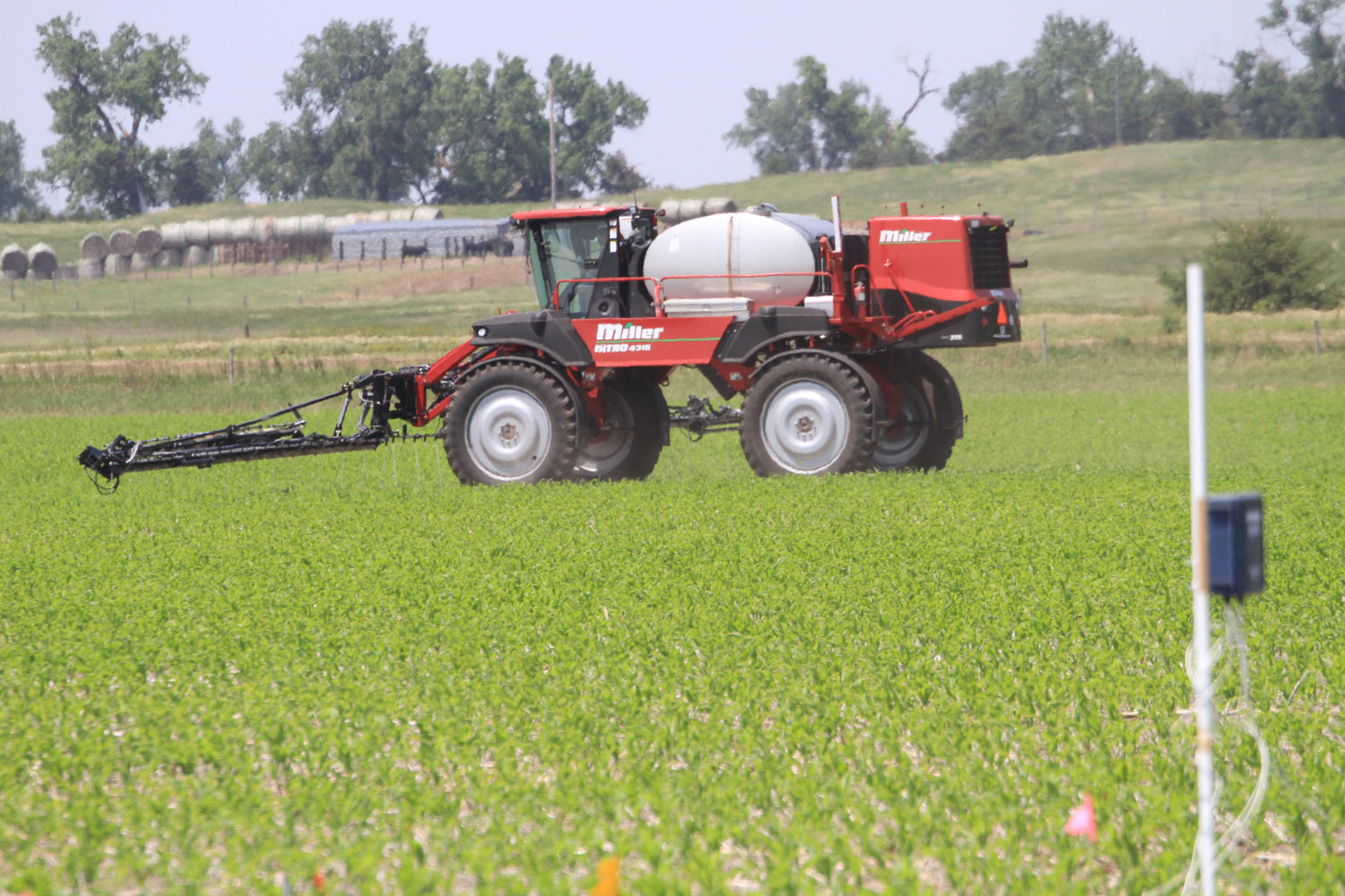  nitrogen applicator in the field