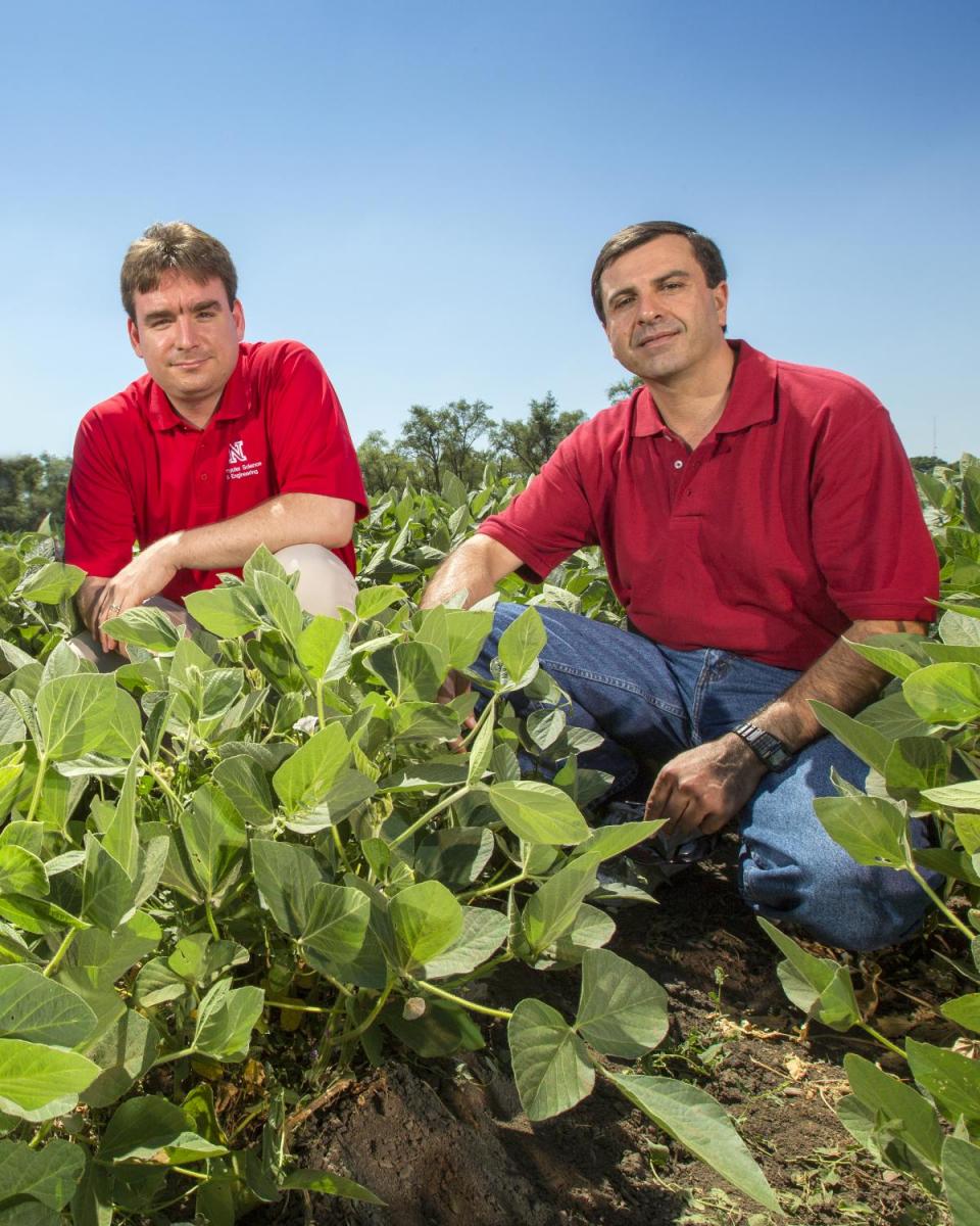 Can Vuran and Irmak in a soybean research field
