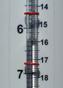 Atmometer water tube
