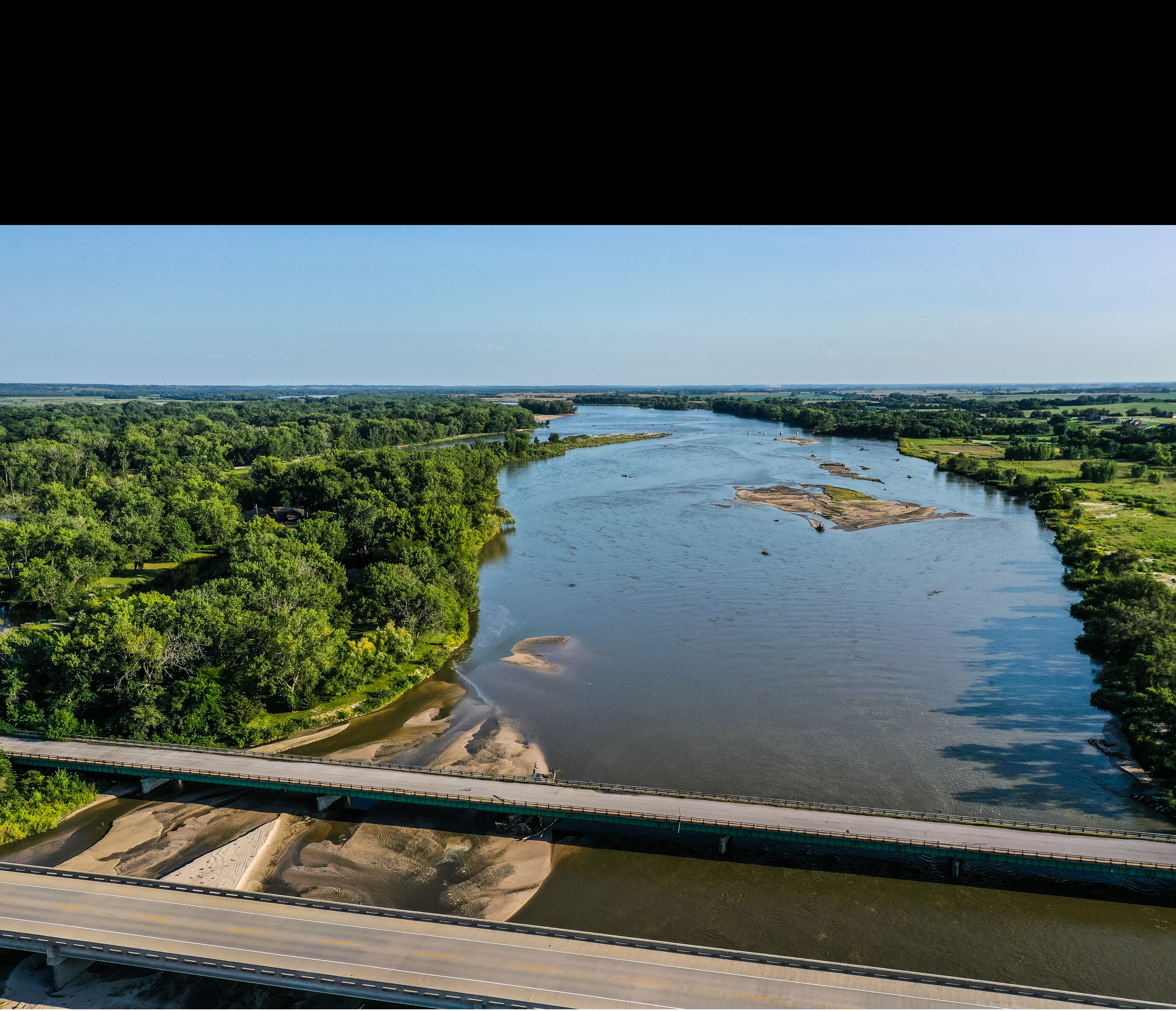 aerial shot of platte river in nebraska