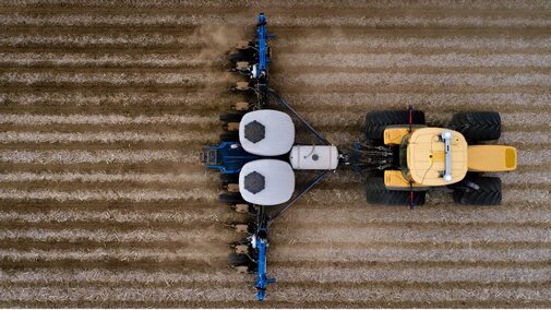 Tractor planting field