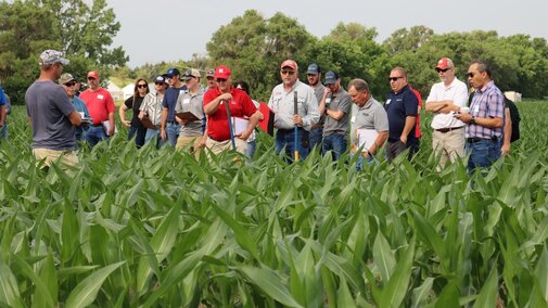 TAPS field day attendees examine field