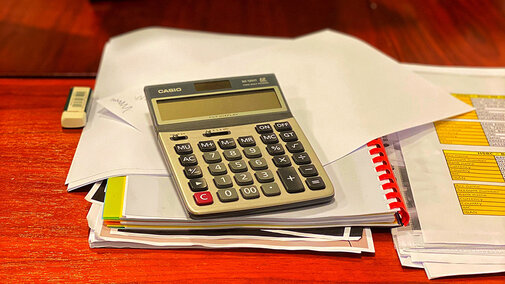 Financial papers