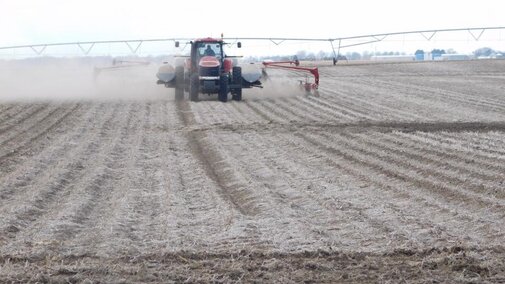 Tractor planting field