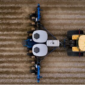 Tractor planting field