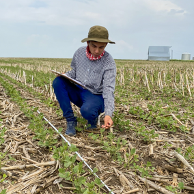 Glenn Spangler in field