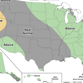 Map of the United States showing the August 2025 precipitation outlook. Light green areas indicate a 33–40% chance of above-normal precipitation, including much of the central and eastern U.S., parts of the northern Great Plains, the Southwest, northern Alaska, and Hawaii. Light brown areas show a 33–40% chance of below-normal precipitation, centered over parts of Nevada, Idaho, and Oregon. Most other regions are forecast to have near-normal precipitation.