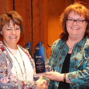 Lisa Jasa receiving the Media Appreciation Award