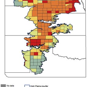 Multi-state map of counties showing agricultural value of irrigation water per acre ($/ac) in 2007.