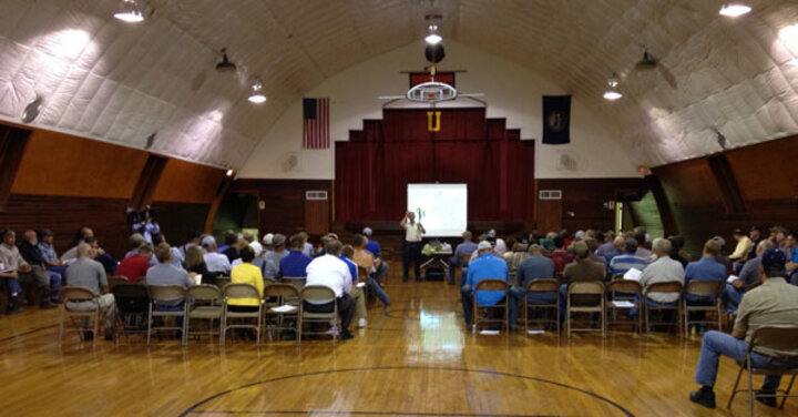 Storm Damage meeting in Uehling