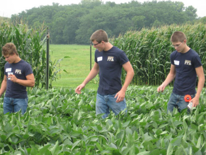 UNL Youth Crop Scouting Contest 2014