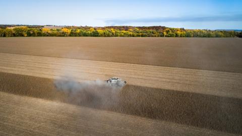 Combining soybeans in 2018